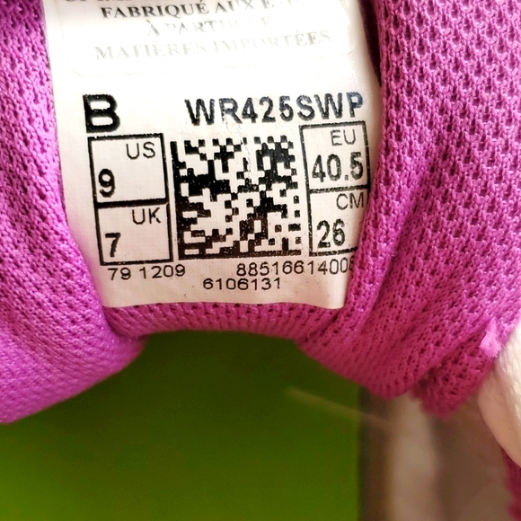 New Balance Abzorb Technology Athletic Shoes WR425SWP Size 9 - Picture 7 of 8